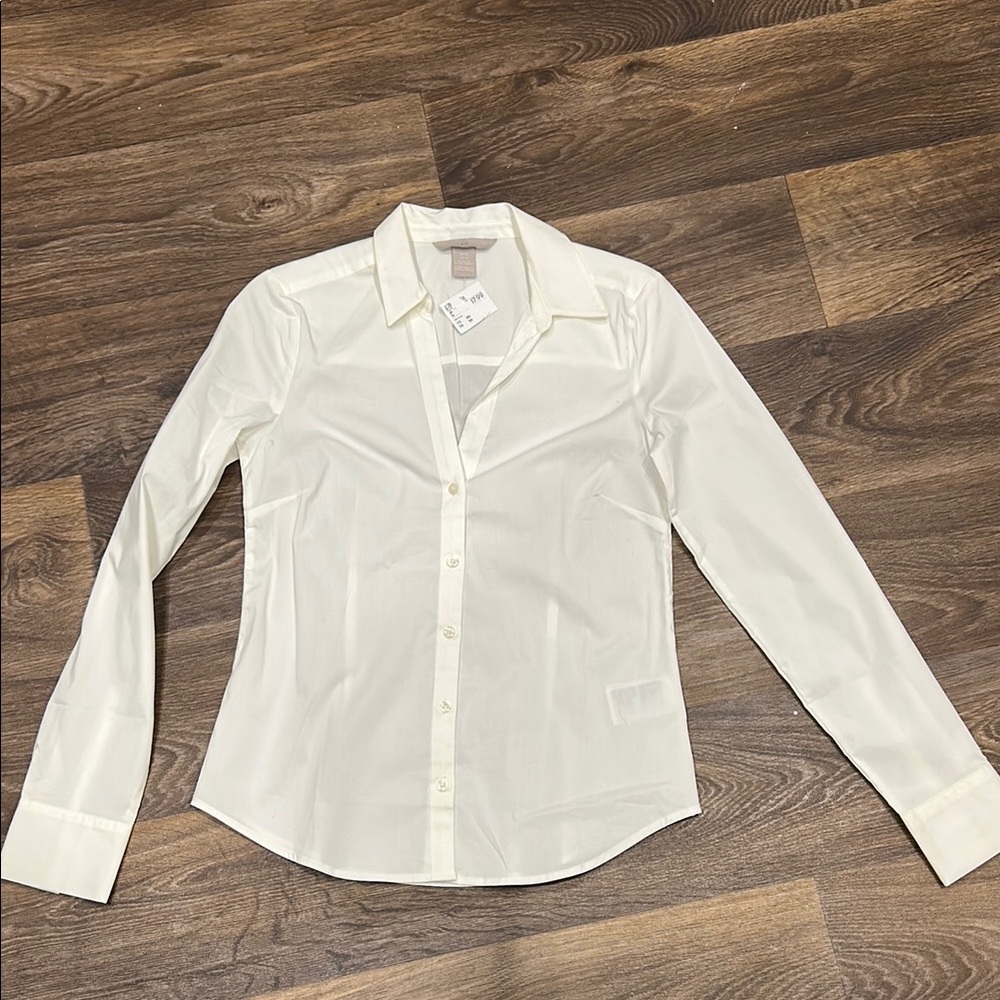 Elegant White Button-Up Shirt